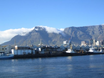 Fig.7 Harbour and Table MountainIMG_1373_JPG.jpg